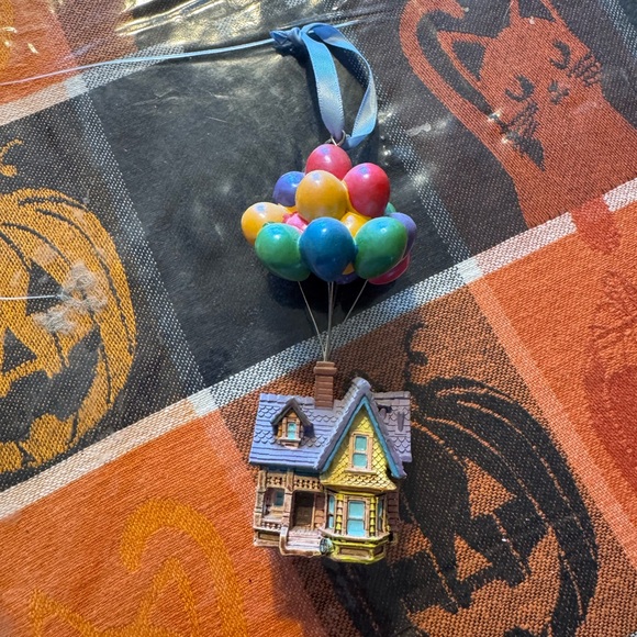 Disney Other - Disney Up house ornament, excellent condition